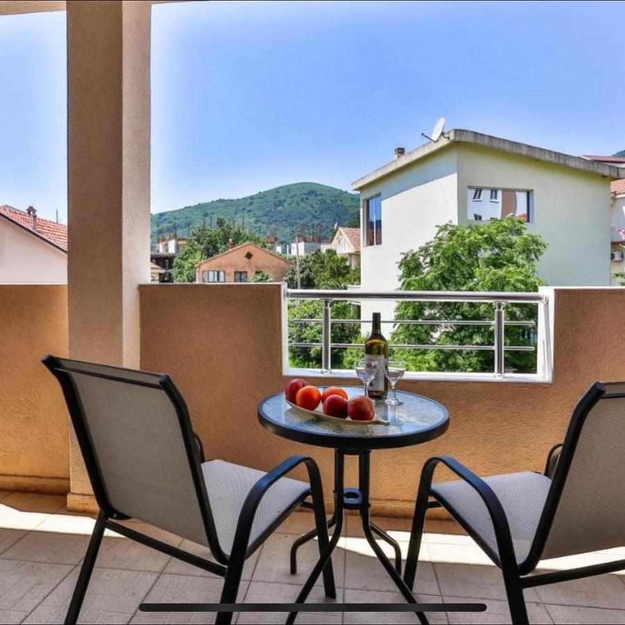 Villa Kosta Budva Luaran gambar