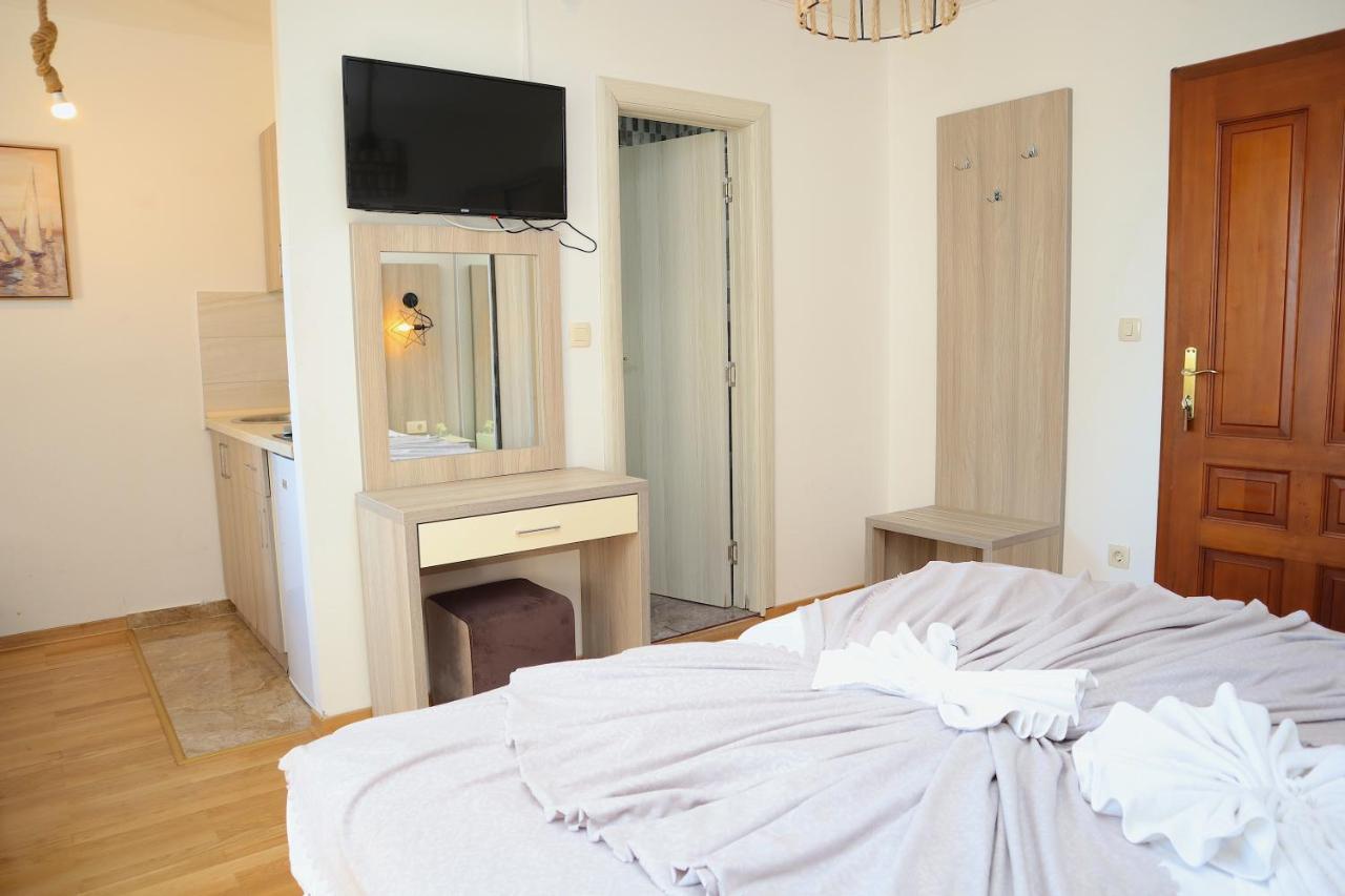 Villa Kosta Budva Luaran gambar