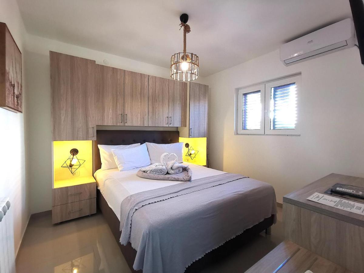 Villa Kosta Budva Luaran gambar