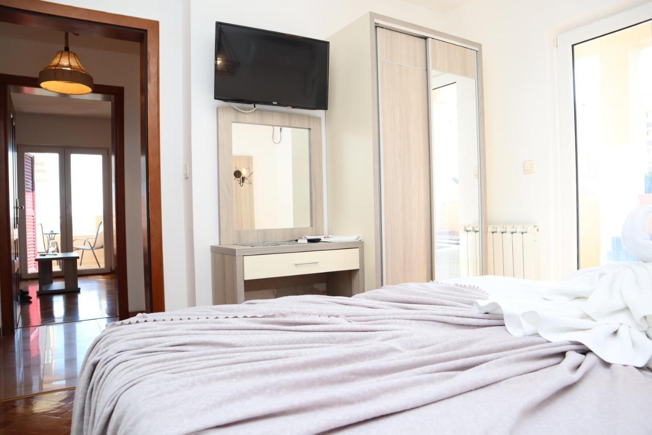 Villa Kosta Budva Luaran gambar