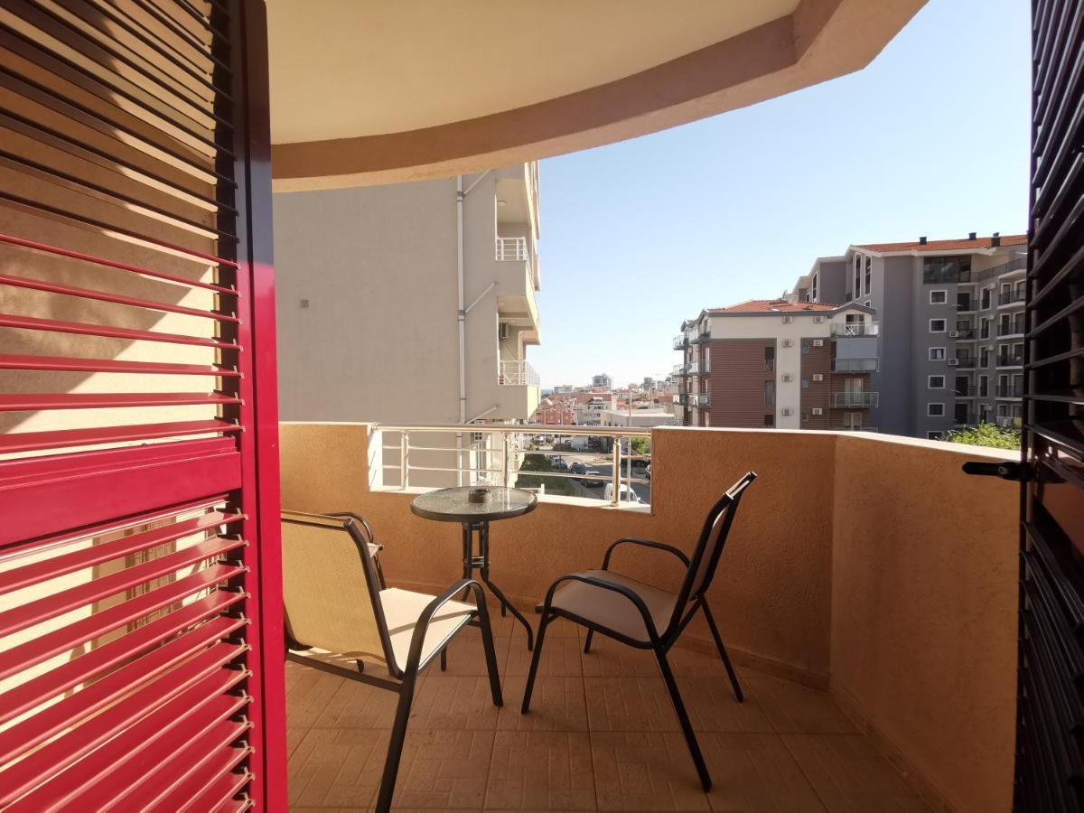 Villa Kosta Budva Luaran gambar