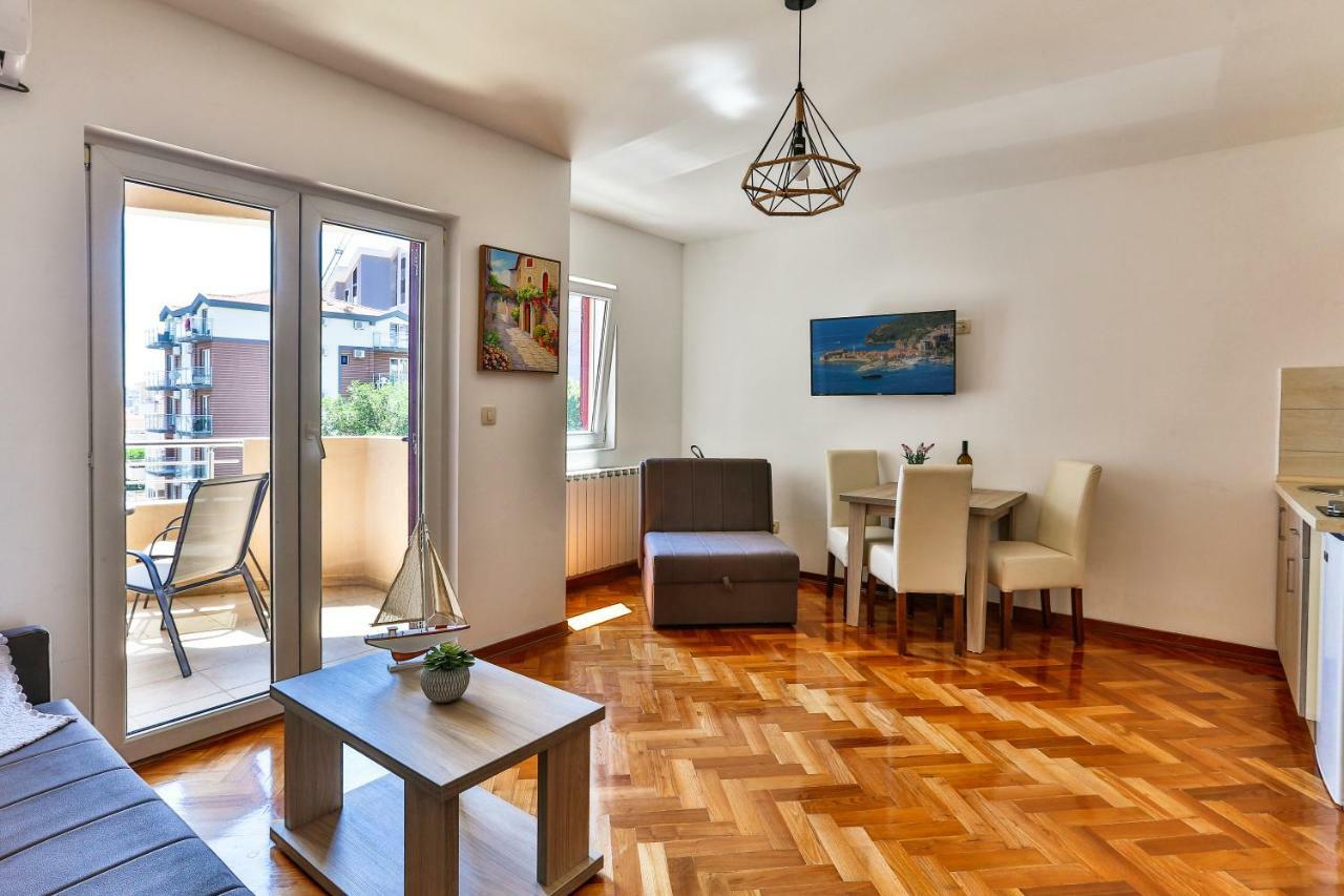 Villa Kosta Budva Luaran gambar