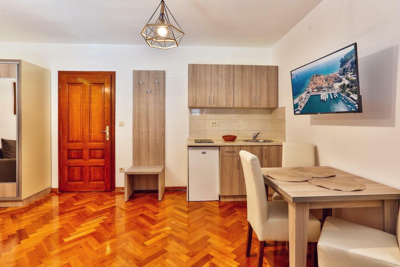 Villa Kosta Budva Luaran gambar