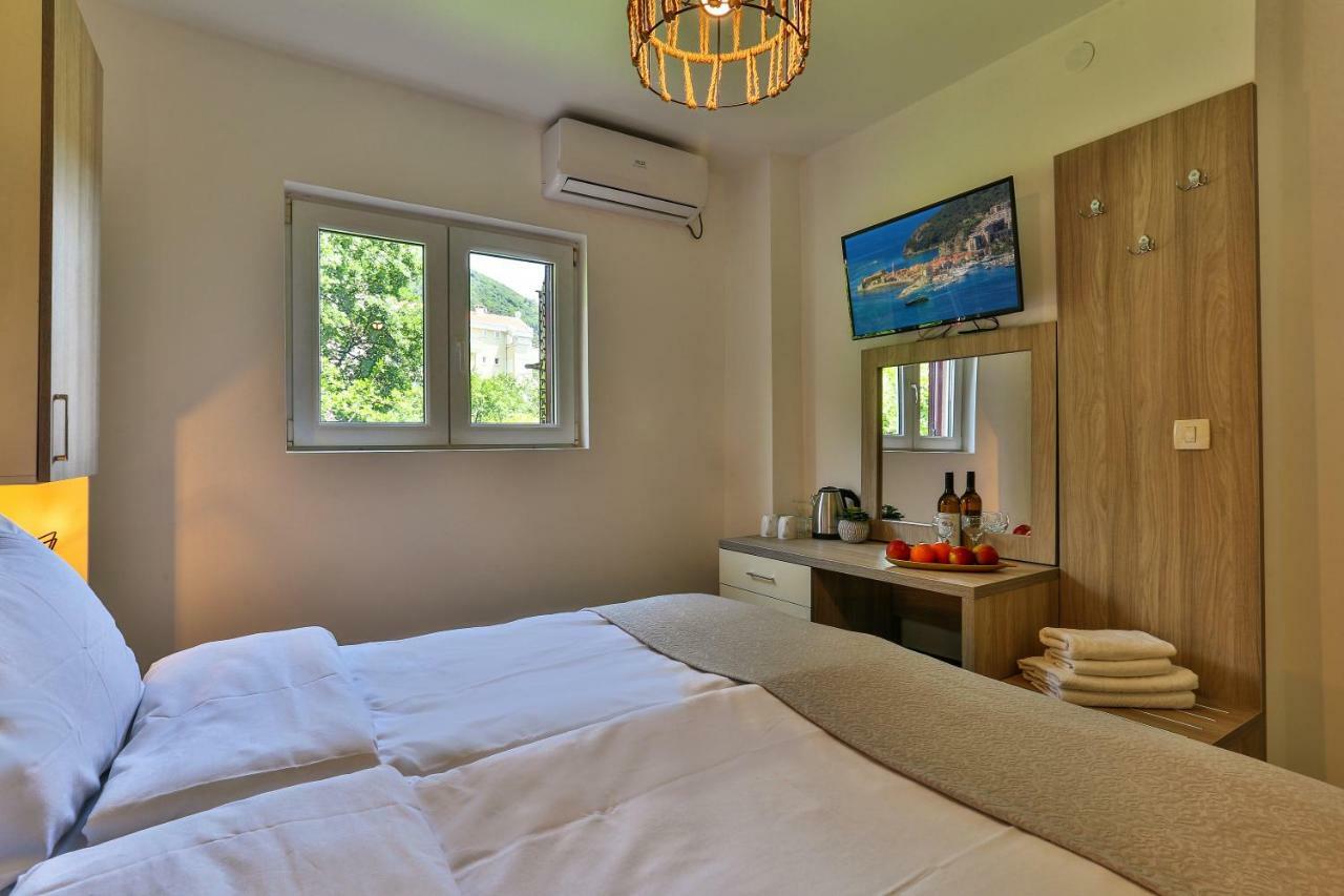 Villa Kosta Budva Luaran gambar