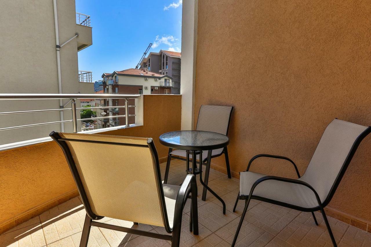 Villa Kosta Budva Luaran gambar