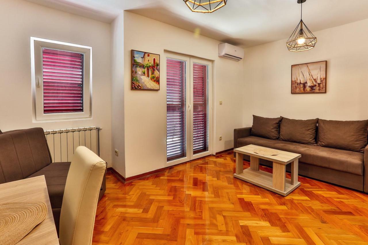 Villa Kosta Budva Luaran gambar
