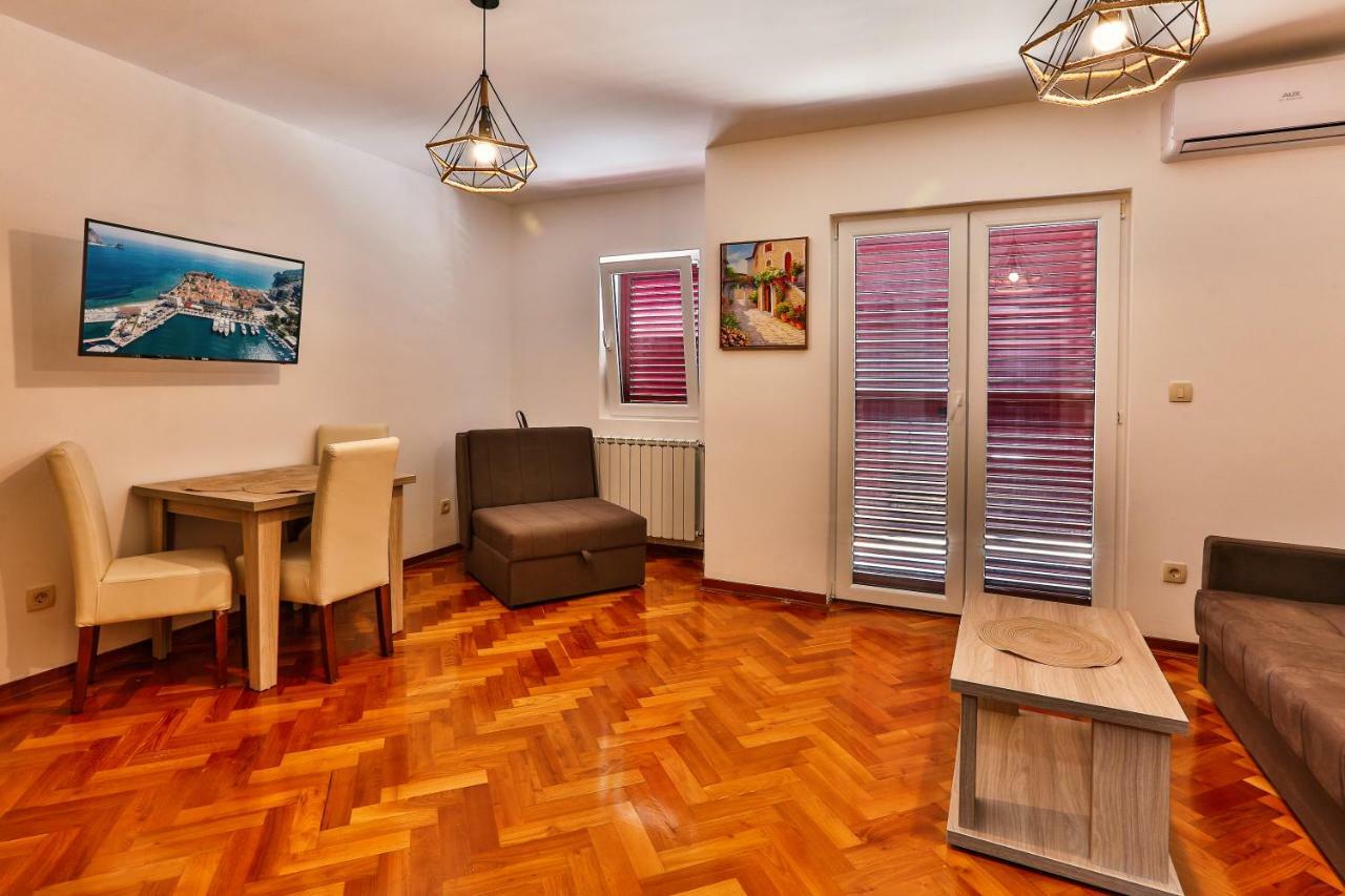 Villa Kosta Budva Luaran gambar